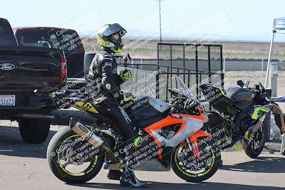 media/Oct-12-2025-CRA (Sun) [[e621380112]]/Around the Pits/